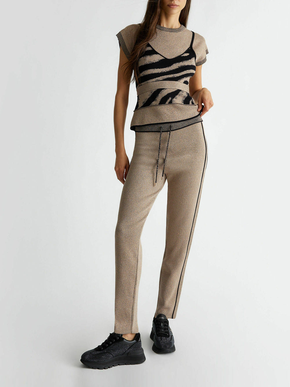 Pantaloni della tuta con righe in contrasto
