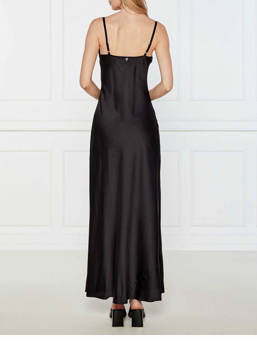 GUESS APP D COL Abito lungo Adle nero