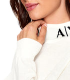 Dolcevita con logo sul collo