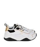 Sneakers con profili contrasto