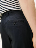 TOMMY H U COL Pantaloni chino Bleecker slim fit con stampa blu