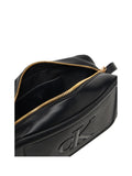 CK ACC.D COL Borsa camera bag con logo in tinta nero