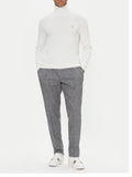 TOMMY H U COL Dolcevita con logo piccolo avorio