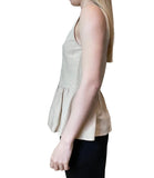 EMMEMARELLA2 Top smanicato con balza sul fondo beige